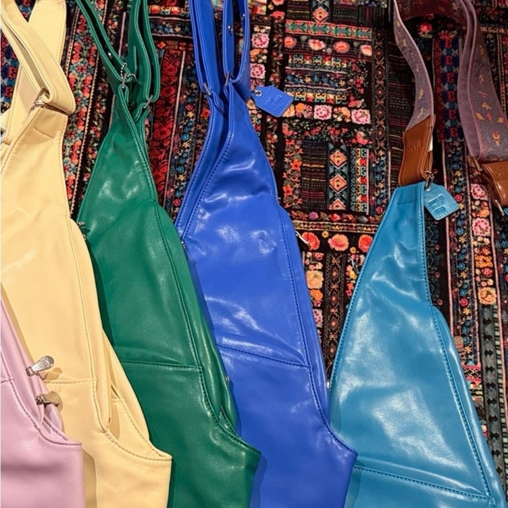 Elegant Blue and Green Women's Shoulder Bags